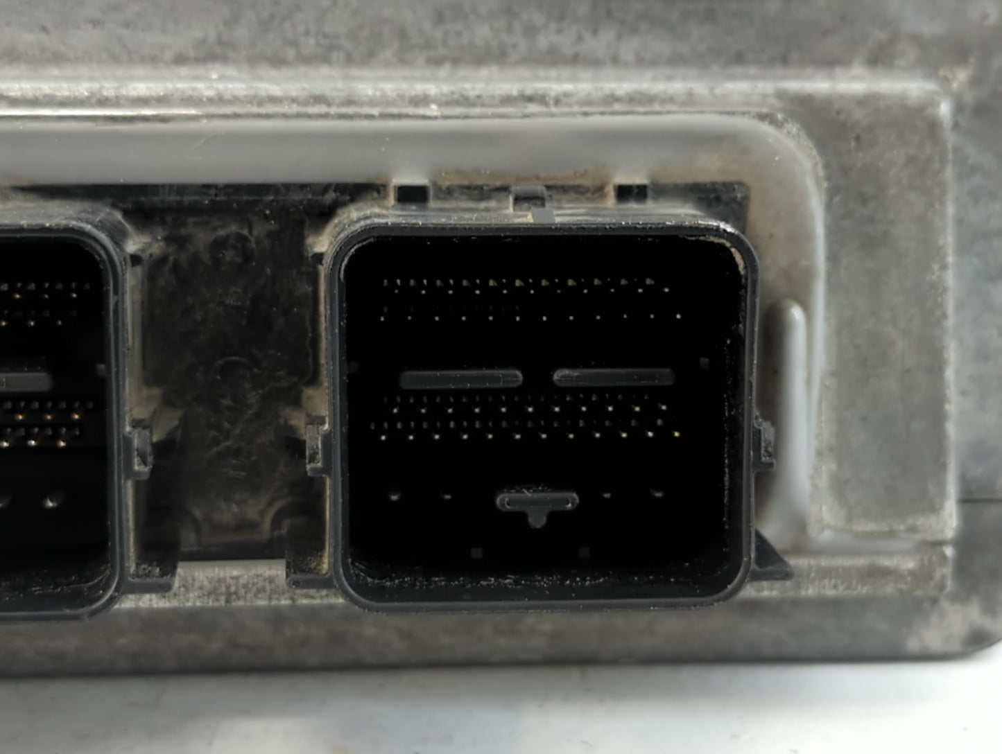 2008-2011 Ford Focus PCM Engine Control Computer ECU ECM PCU OEM P/N:8S4A-12A650-ARD Fits Fits 2008 2009 2010 2011 OEM Used 