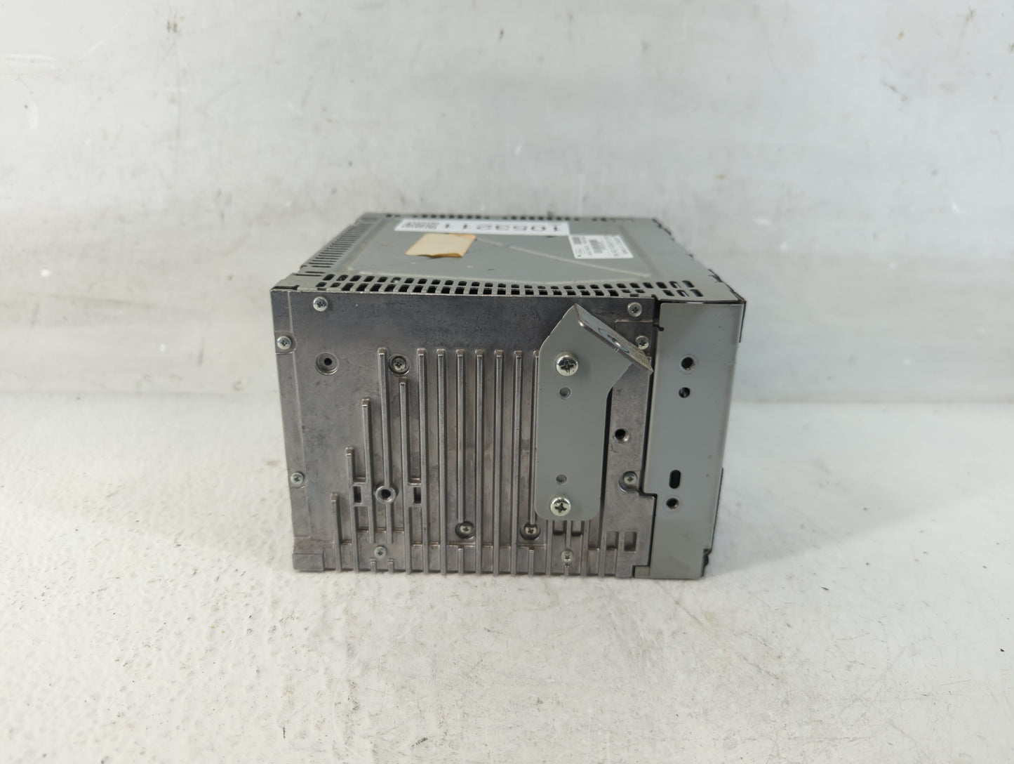 2009-2011 Ford Focus Radio AM FM Cd Player Receiver Replacement P/N:9S4T-19C157-AB Fits Fits 2009 2010 2011 OEM Used Auto Pa