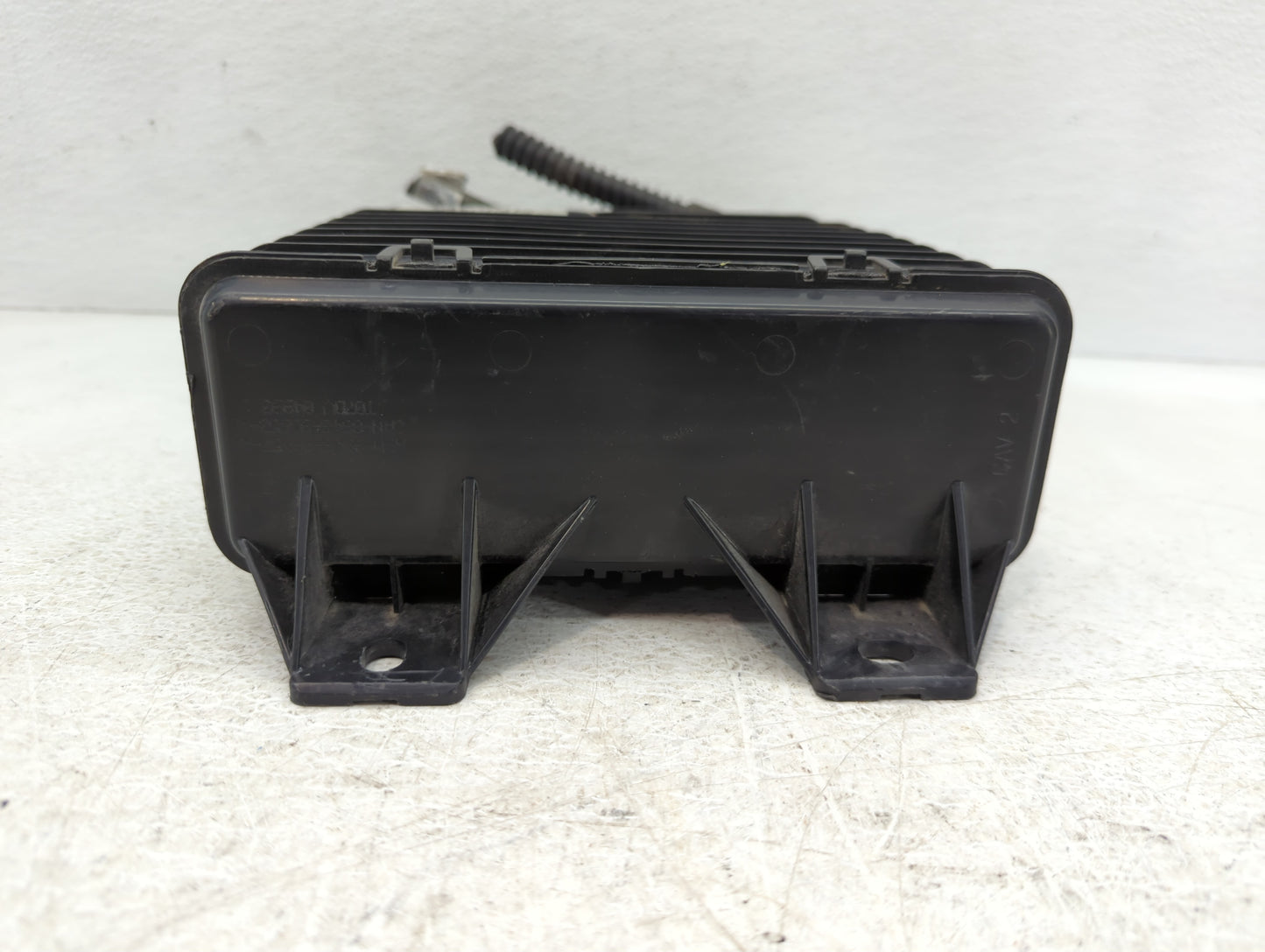 2009 Ford Focus Fuel Vapor Charcoal Canister 1082226 - Oemusedautoparts1.com