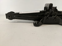2009 Ford Focus Spare Scissor Car Jack - Oemusedautoparts1.com
