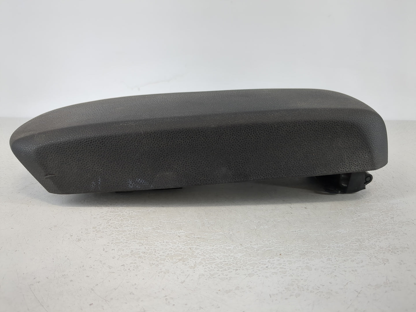 2008-2011 Ford Focus Center Console Armrest Cover Lid Fits Fits 2008 2009 2010 2011 OEM Used Auto Parts - Oemusedautoparts1.