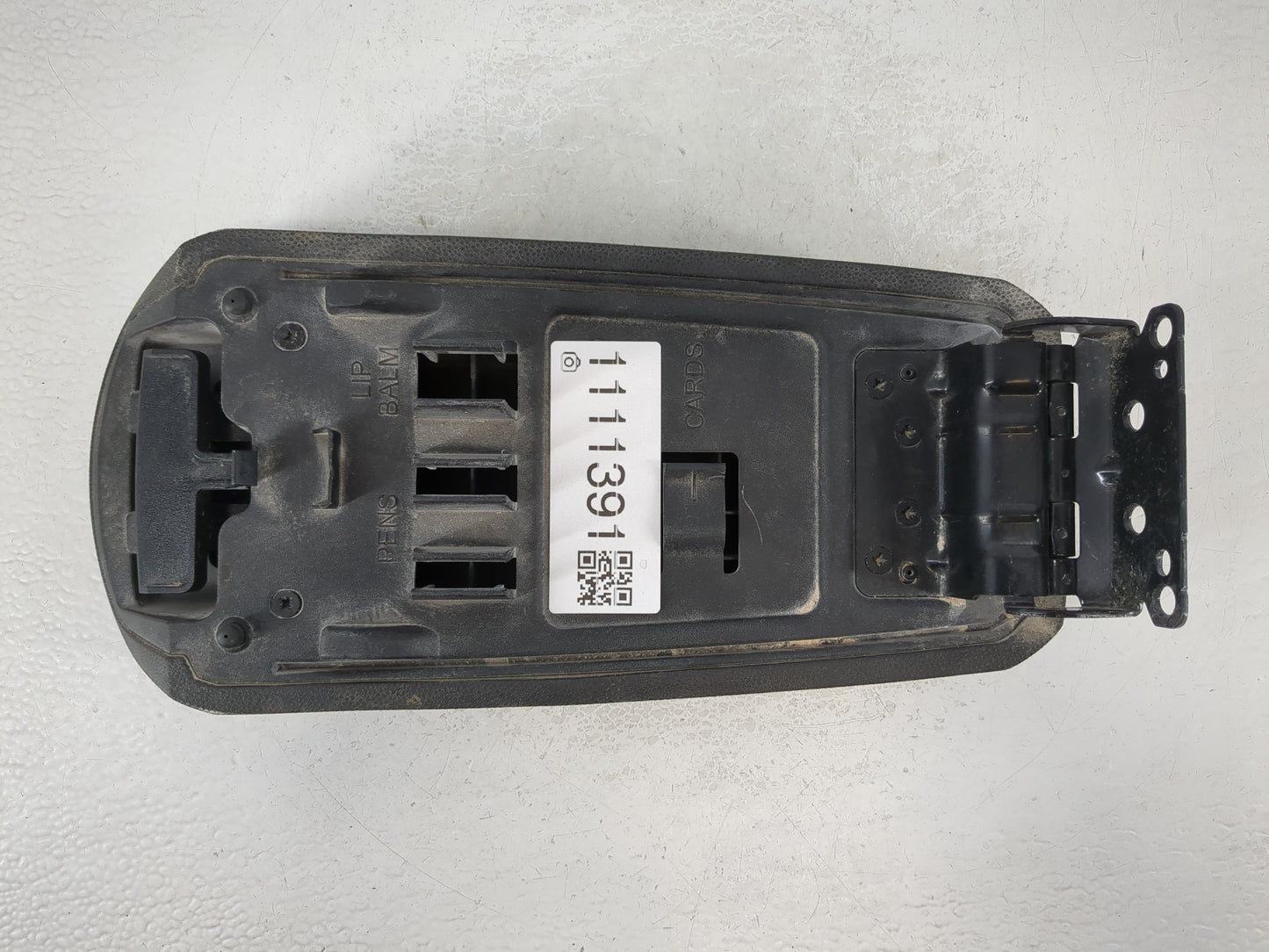2008-2011 Ford Focus Center Console Armrest Cover Lid Fits Fits 2008 2009 2010 2011 OEM Used Auto Parts - Oemusedautoparts1.