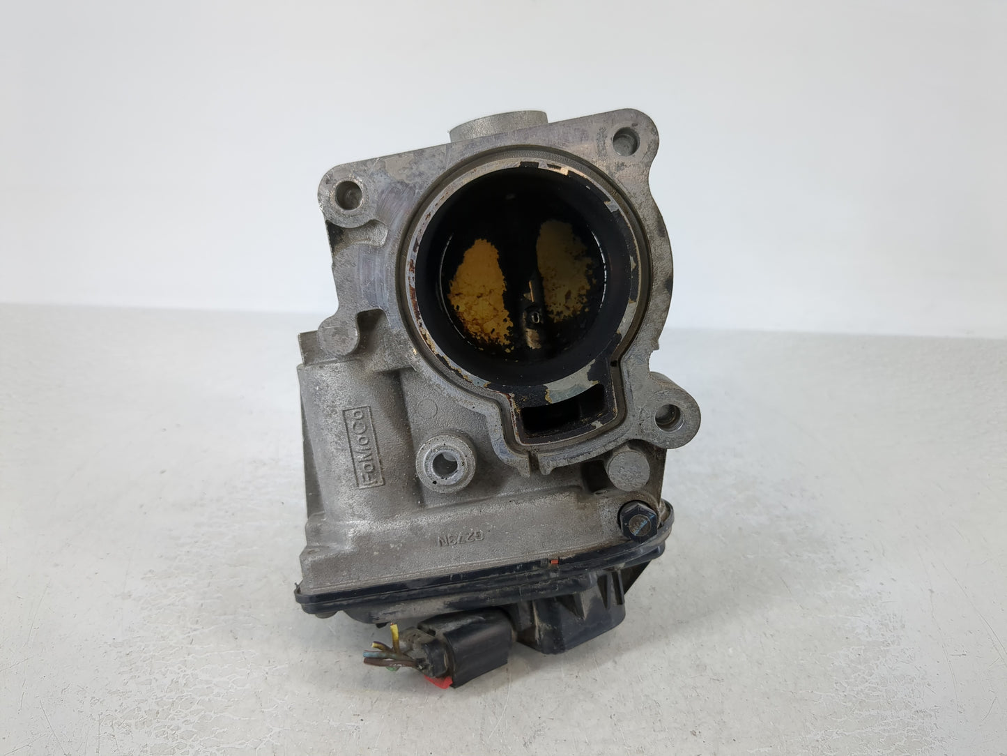 2008-2011 Ford Focus Throttle Body P/N:8S4E-BA Fits Fits 2008 2009 2010 2011 2012 2013 OEM Used Auto Parts - Oemusedautopart