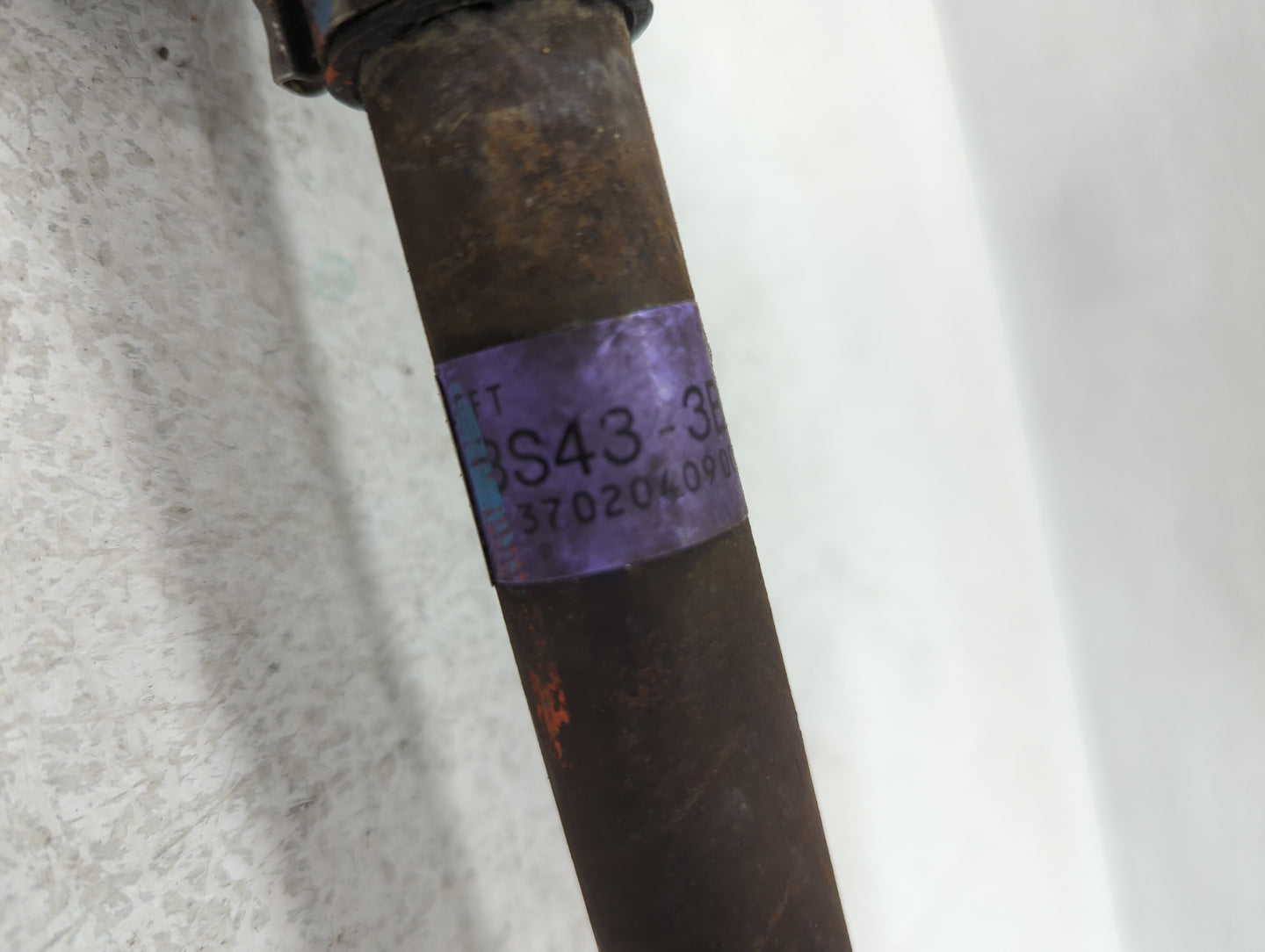 2006-2011 Ford Focus Axle Shaft Front Driver Cv C/v - Oemusedautoparts1.com