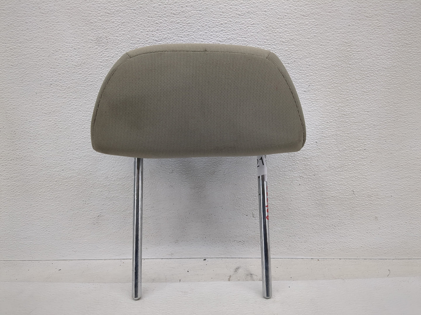 2008-2009 Ford Focus Headrest Head Rest Rear Seat Fits Fits 2008 2009 OEM Used Auto Parts - Oemusedautoparts1.com