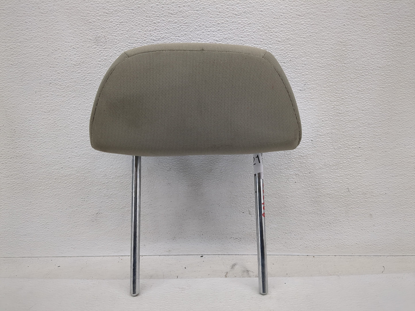 2008-2009 Ford Focus Headrest Head Rest Rear Seat Fits Fits 2008 2009 OEM Used Auto Parts - Oemusedautoparts1.com