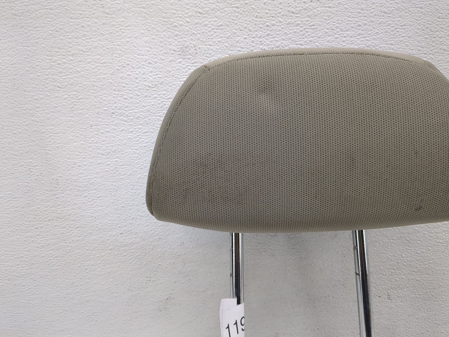 2008-2009 Ford Focus Headrest Head Rest Front Driver Passenger Seat Fits Fits 2008 2009 OEM Used Auto Parts - Oemusedautopar