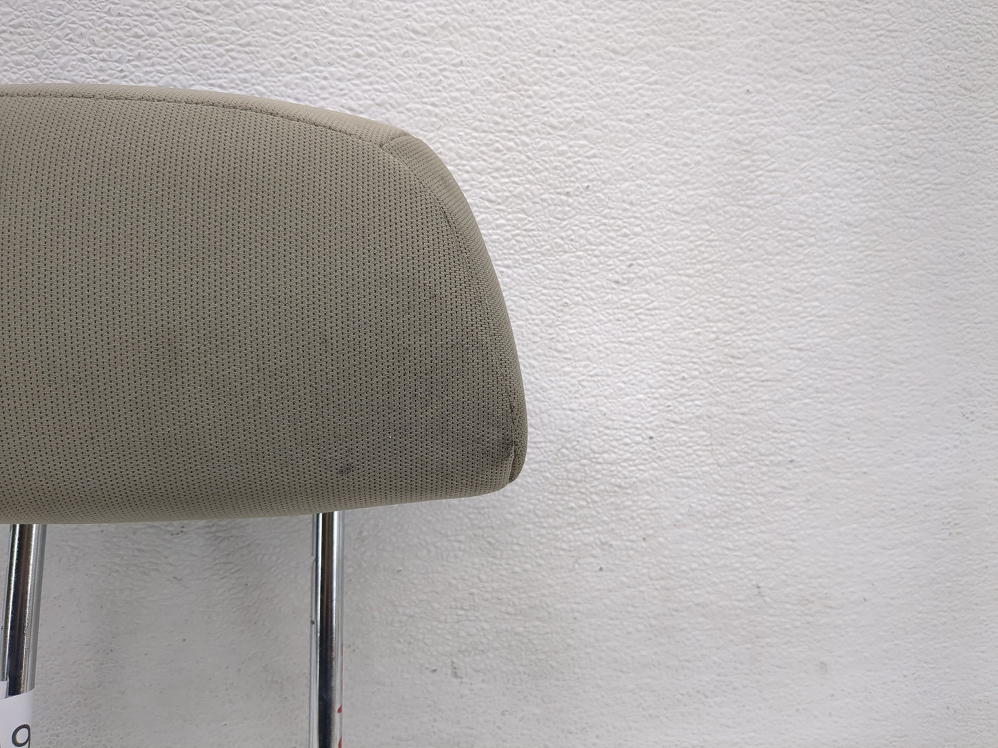 2008-2009 Ford Focus Headrest Head Rest Front Driver Passenger Seat Fits Fits 2008 2009 OEM Used Auto Parts - Oemusedautopar