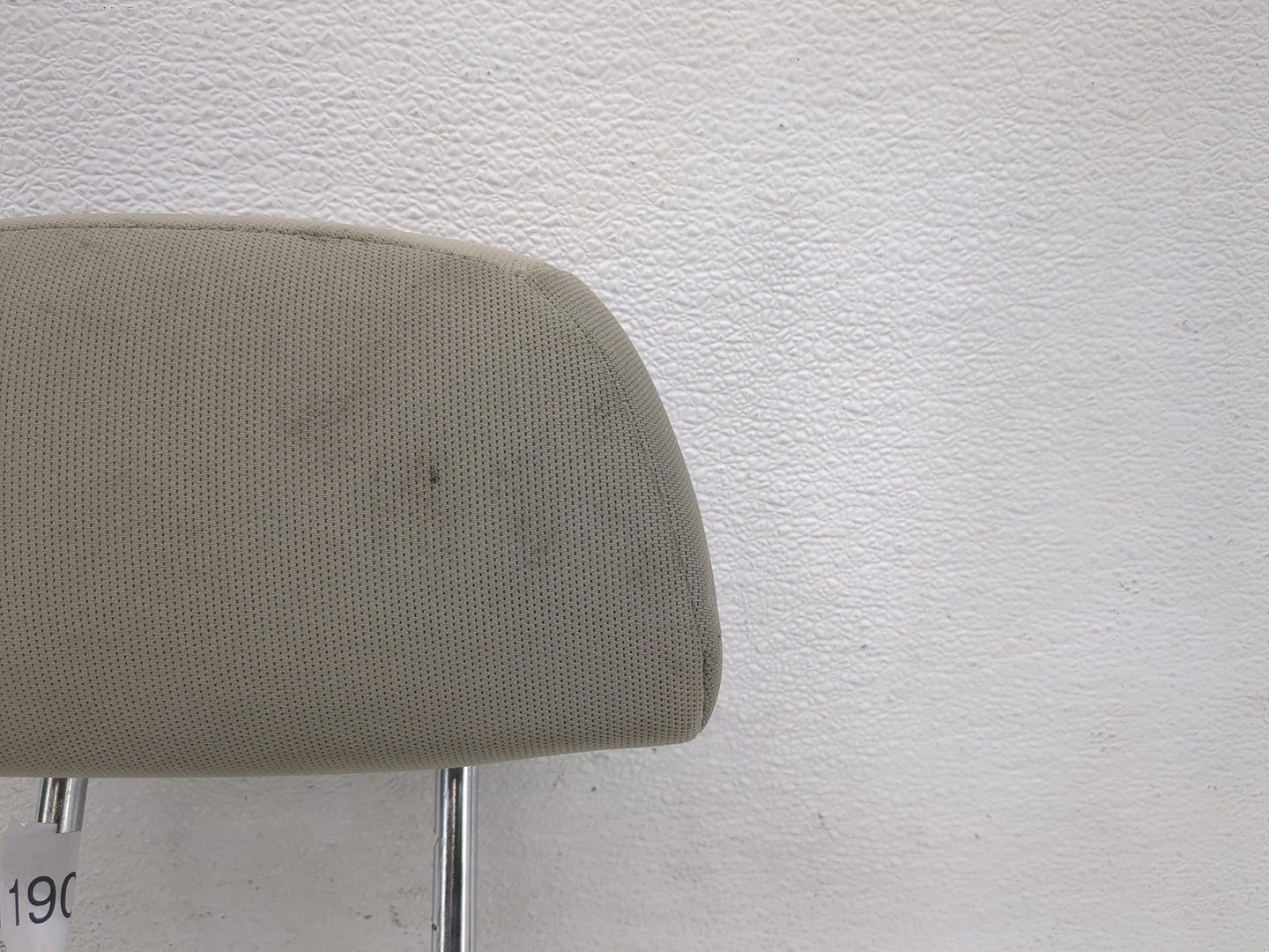 2008-2010 Ford Focus Headrest Head Rest Front Driver Passenger Seat Fits Fits 2008 2009 2010 OEM Used Auto Parts - Oemusedau
