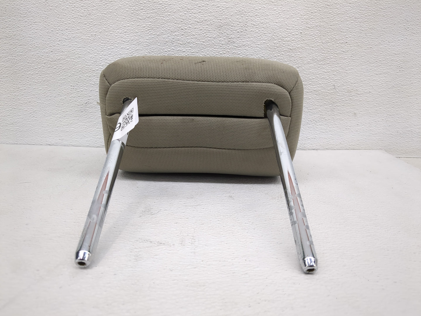 2008-2009 Ford Focus Headrest Head Rest Front Driver Passenger Seat Fits Fits 2008 2009 OEM Used Auto Parts - Oemusedautopar