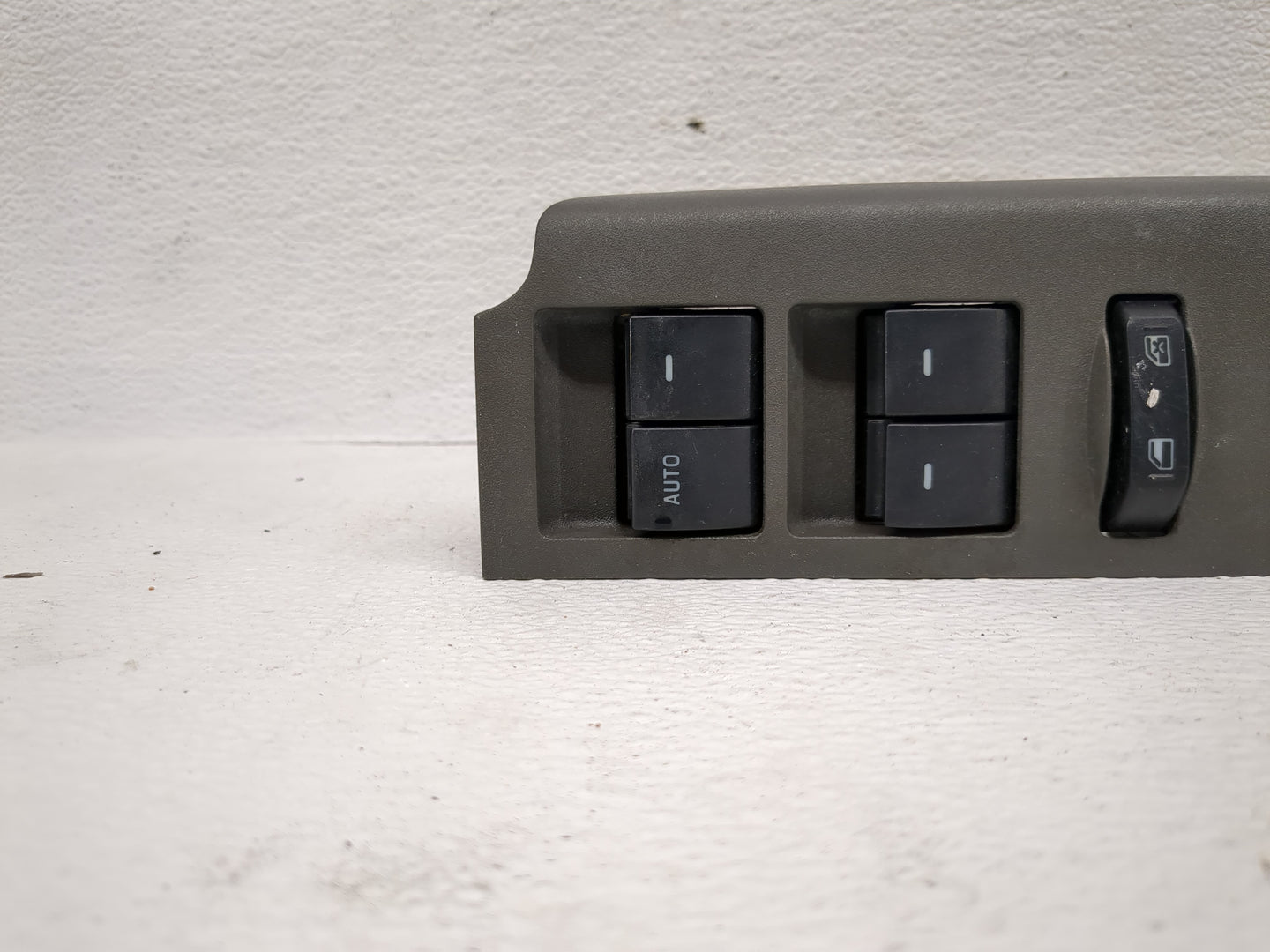 2008-2011 Ford Focus Master Power Window Switch Replacement Driver Side Left Fits OEM Used Auto Parts - Oemusedautoparts1.co
