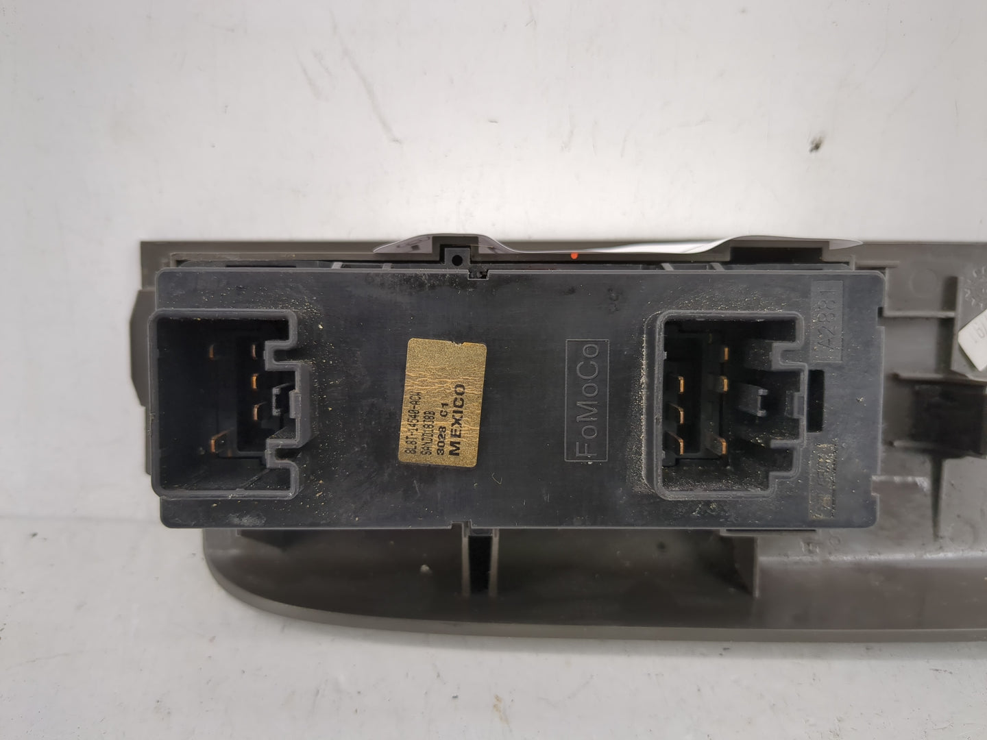 2008-2011 Ford Focus Master Power Window Switch Replacement Driver Side Left P/N:8L8T-14540-ACW Fits Fits 2008 2009 2010 201