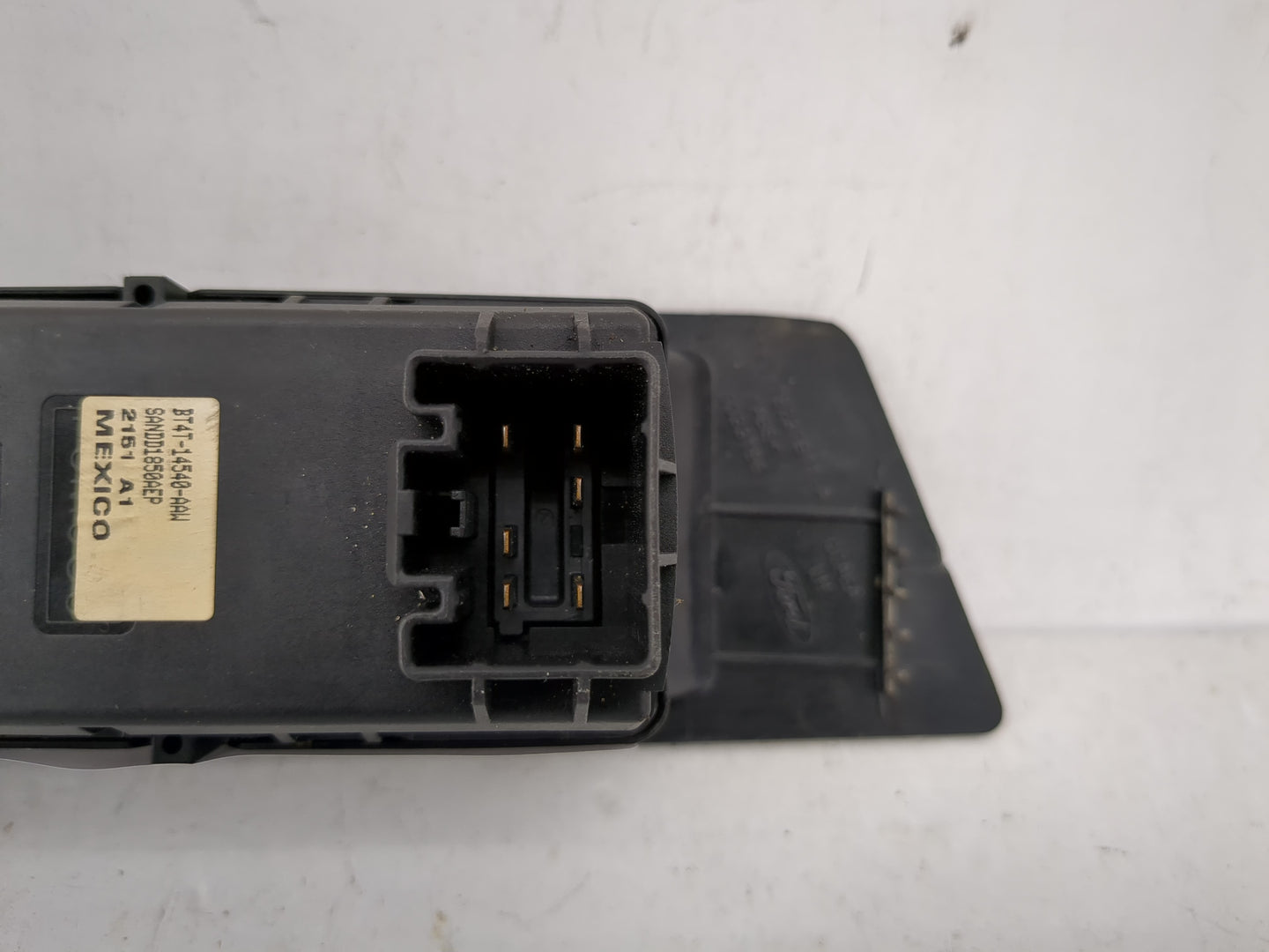 2008-2011 Ford Focus Master Power Window Switch Replacement Driver Side Left P/N:BT4T-14540-AAW Fits OEM Used Auto Parts - O