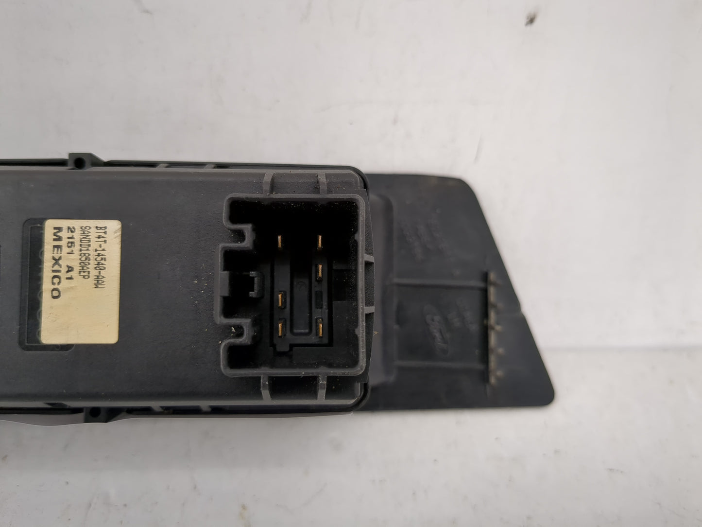 2008-2011 Ford Focus Master Power Window Switch Replacement Driver Side Left P/N:BT4T-14540-AAW Fits OEM Used Auto Parts - O