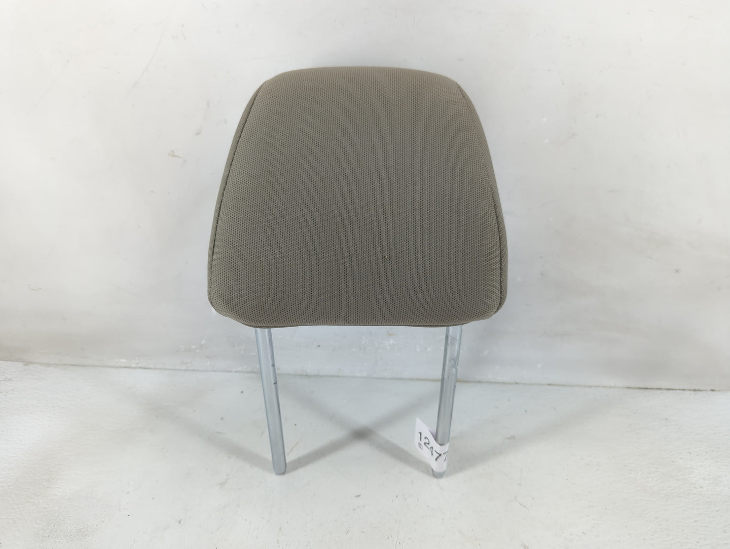 2009 Ford Focus Headrest Head Rest Front Driver Passenger Seat Fits OEM Used Auto Parts - Oemusedautoparts1.com