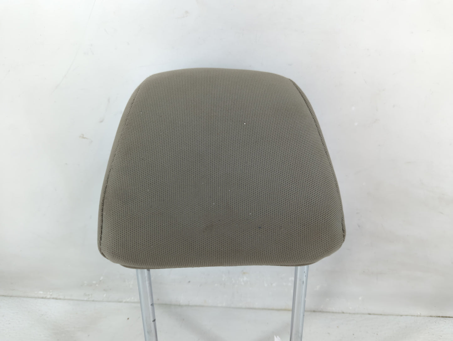 2009 Ford Focus Headrest Head Rest Rear Seat Fits OEM Used Auto Parts - Oemusedautoparts1.com