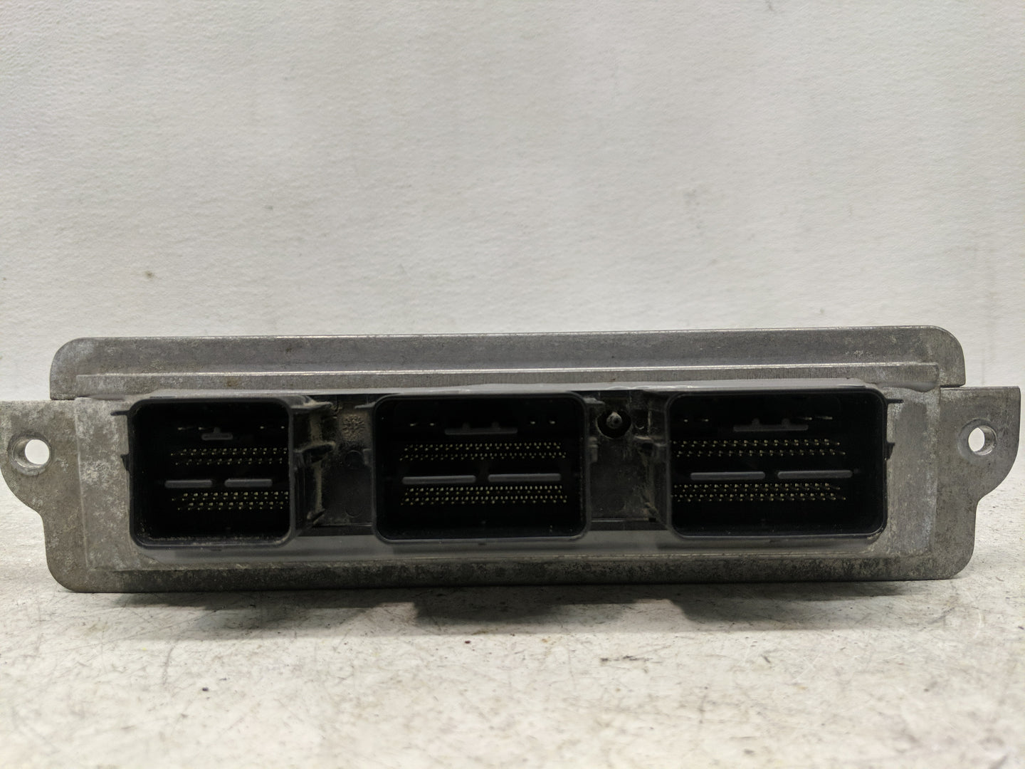 2008-2011 Ford Focus PCM Engine Control Computer ECU ECM PCU OEM P/N:8S4A-12A650-ATC Fits Fits 2008 2009 2010 2011 OEM Used 