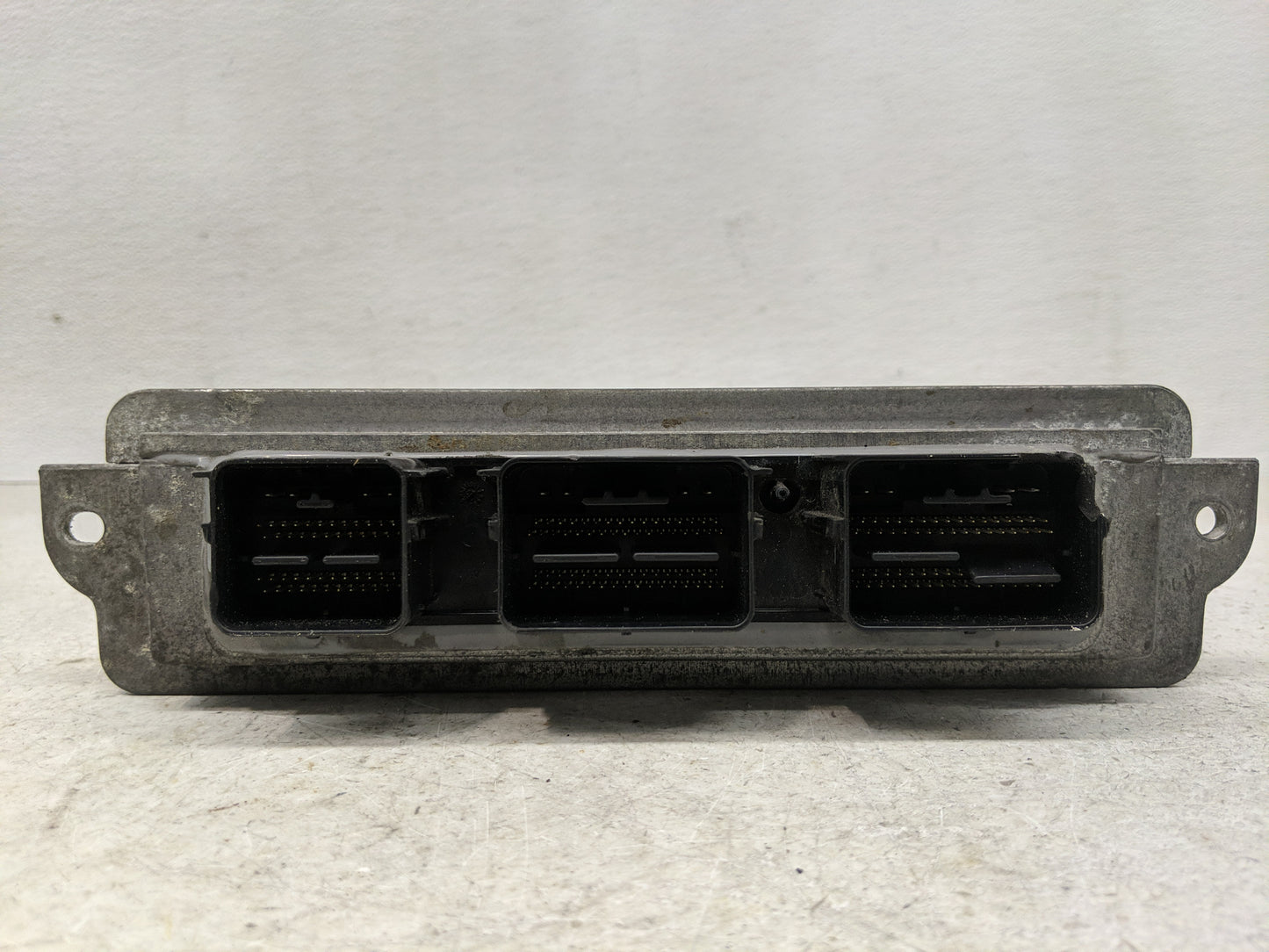 2006-2009 Ford Focus PCM Engine Control Computer ECU ECM PCU OEM P/N:9S4A-12A650-MB Fits Fits 2006 2007 2008 2009 OEM Used A