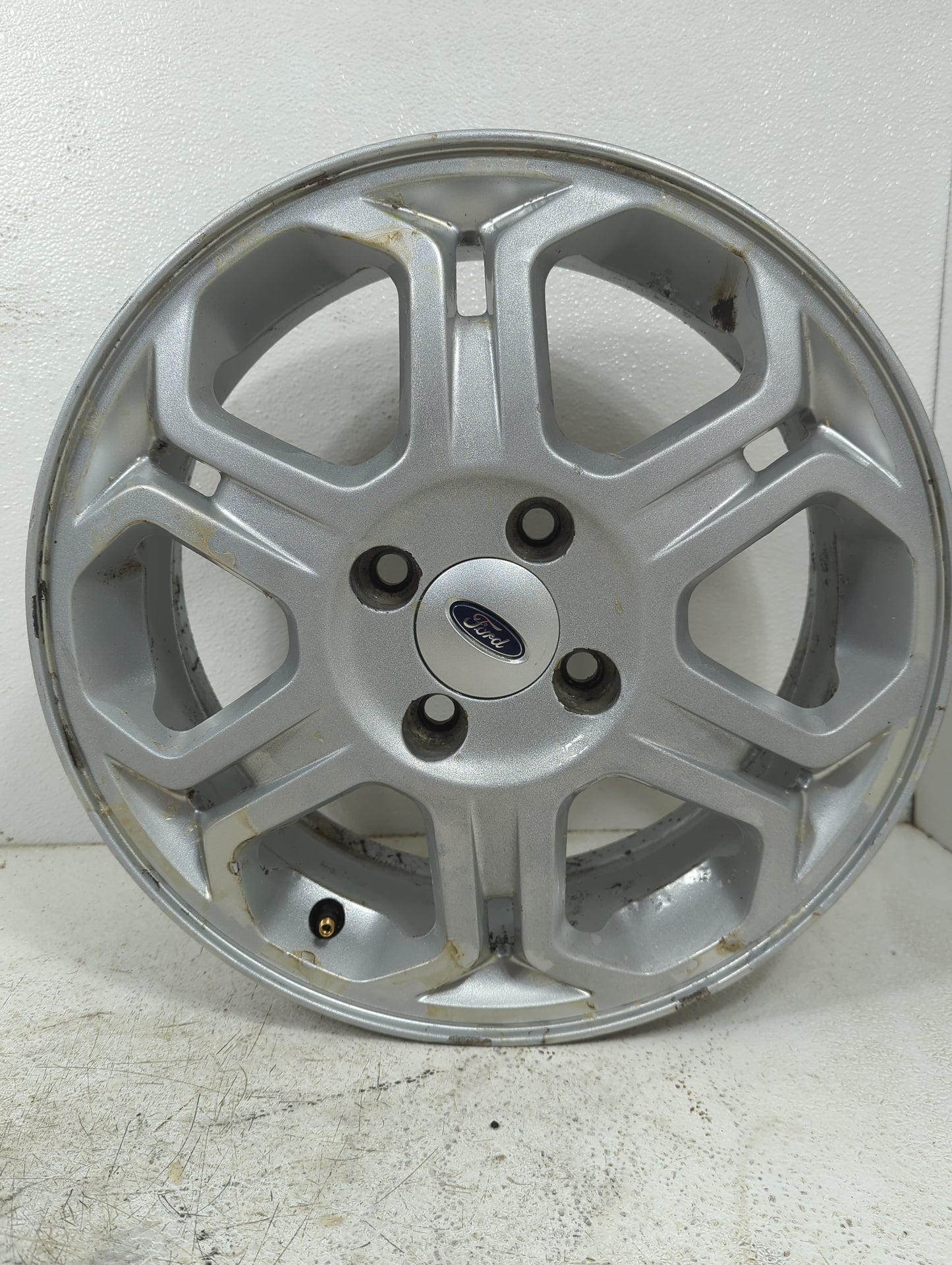 2009 Ford Focus Oem Wheel Rim 1397343 - Oemusedautoparts1.com
