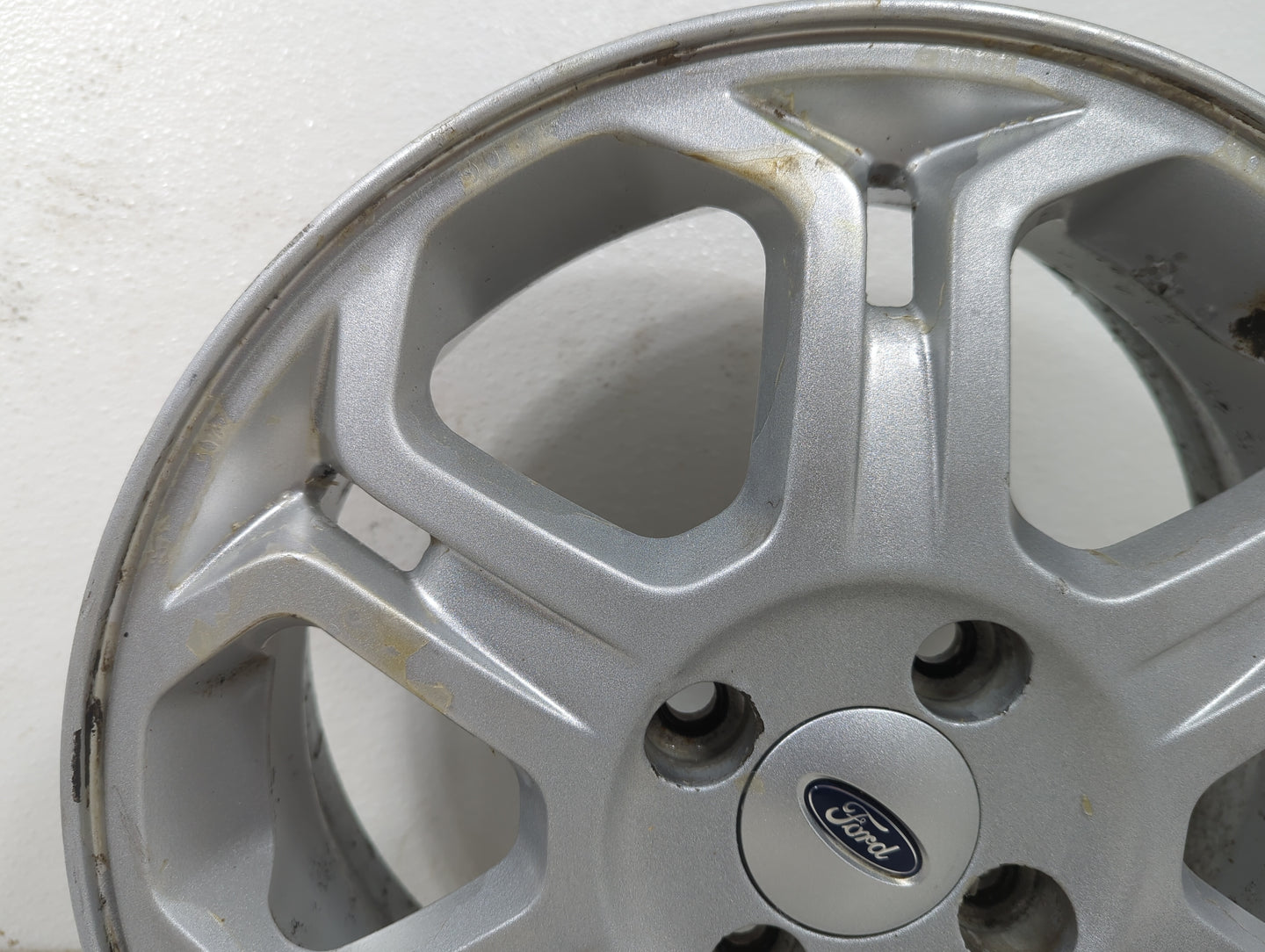 2009 Ford Focus Oem Wheel Rim 1397343 - Oemusedautoparts1.com