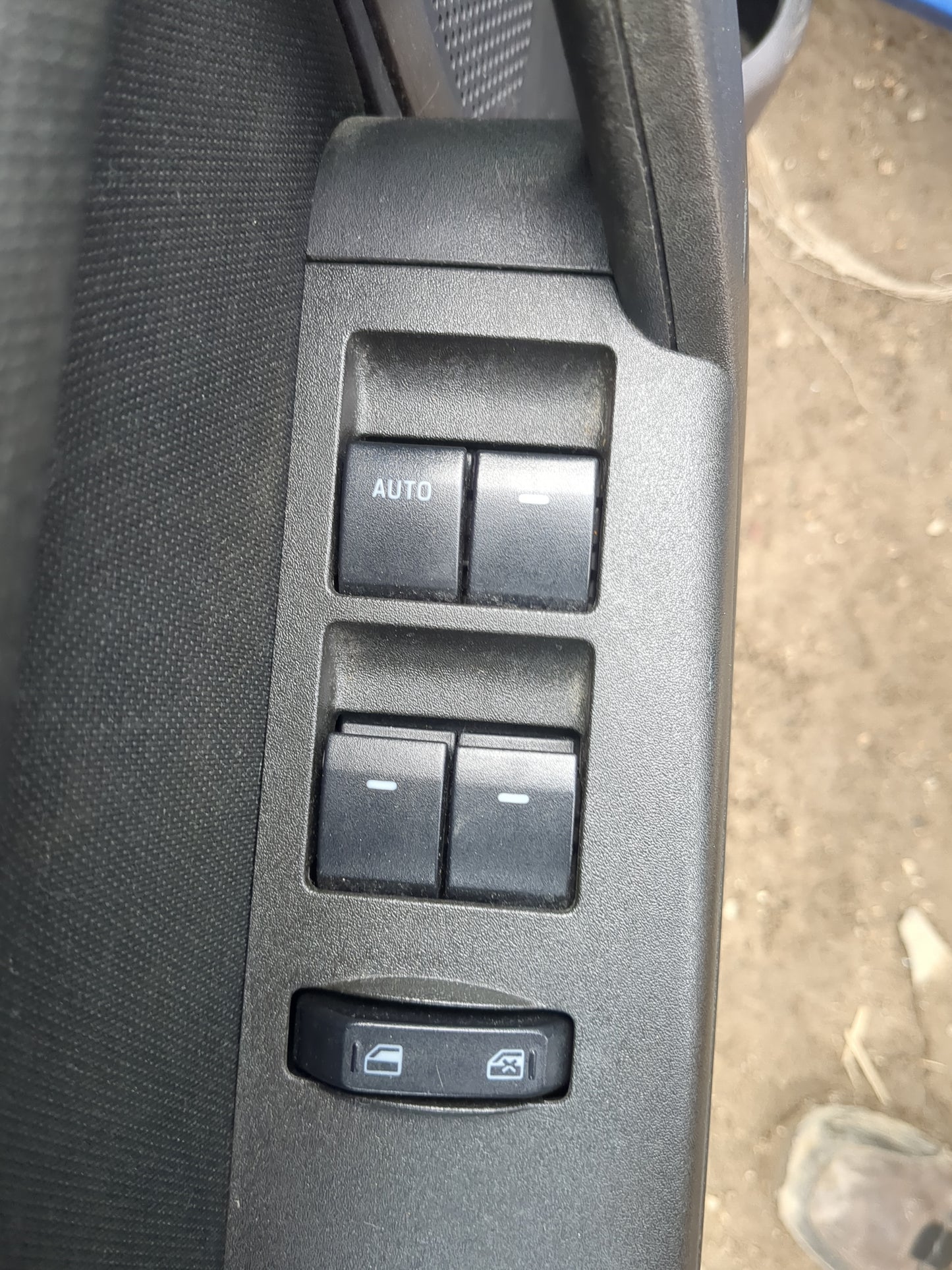 2008-2011 Ford Focus Master Power Window Switch Replacement Driver Side Left Fits Fits 2008 2009 2010 2011 2012 OEM Used Aut