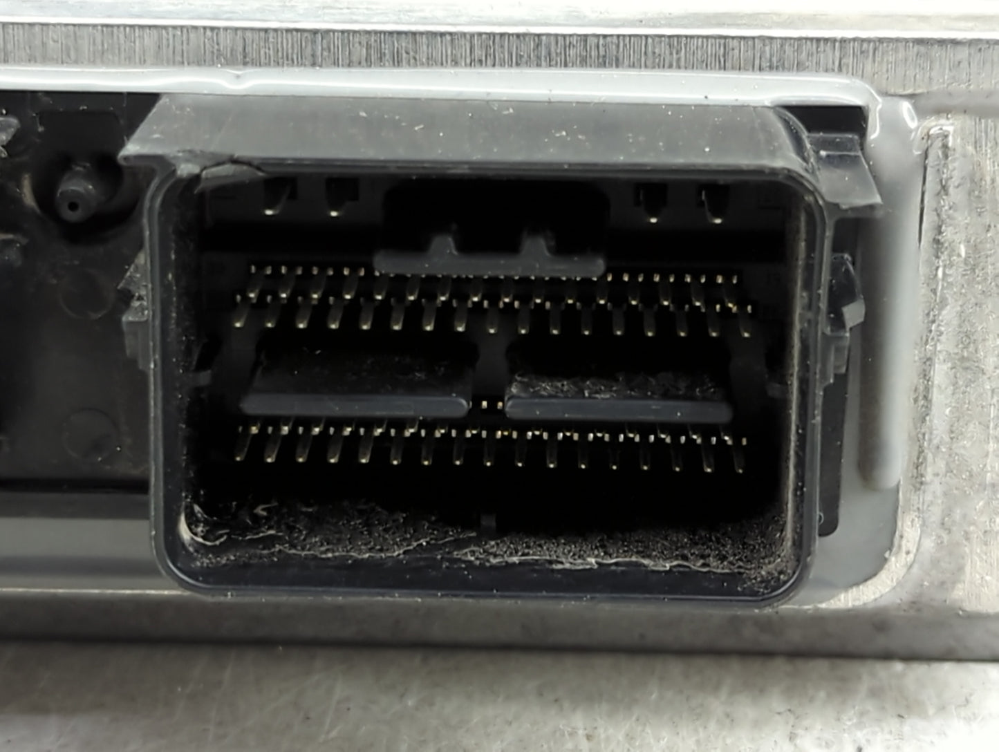 2008-2009 Ford Focus PCM Engine Control Computer ECU ECM PCU OEM P/N:9S4A-12A650-AA 8S4A-CA Fits Fits 2008 2009 OEM Used Aut