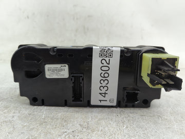 2008-2011 Ford Focus Climate Control Module Temperature AC/Heater Replacement P/N:9S43-19980-CA Fits Fits 2008 2009 2010 2011 OEM Used Auto Parts