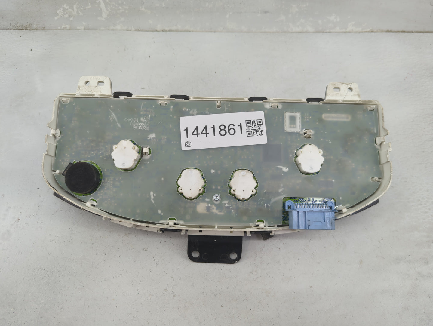 2010-2011 Ford Focus Instrument Cluster Speedometer Gauges P/N:8S4T-10890-C Fits Fits 2010 2011 OEM Used Auto Parts - Oemuse