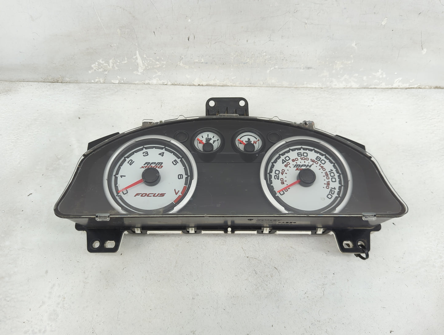 2009 Ford Focus Instrument Cluster Speedometer Gauges P/N:ENMHA 10849 Fits OEM Used Auto Parts - Oemusedautoparts1.com