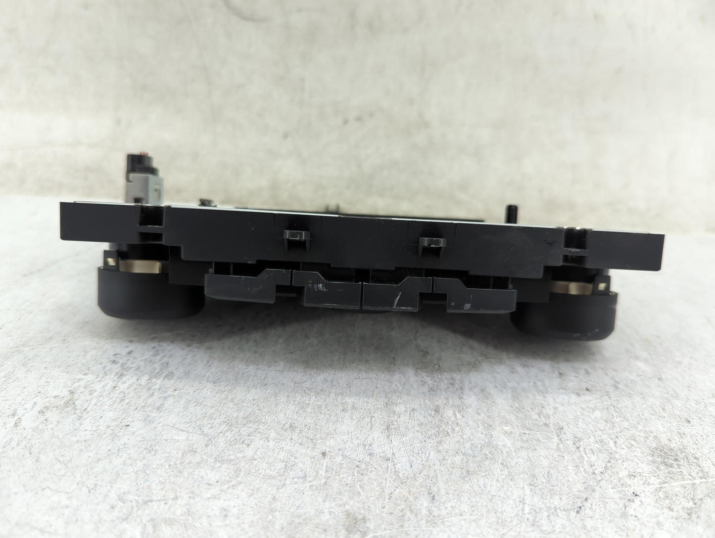 2009-2011 Ford Focus Radio Control Panel 1464260 - Oemusedautoparts1.com