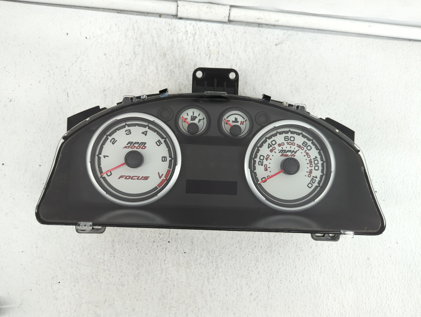 2009 Ford Focus Instrument Cluster Speedometer Gauges Fits OEM Used Auto Parts - Oemusedautoparts1.com