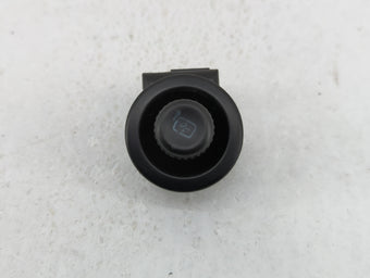 compare product 2008-2011 Ford Focus Master Power Window Switch Replacement Driver Side Left P/N:7F9T-17B679-AA3 8S4T-14540-ABW Fits OEM Used Auto Parts