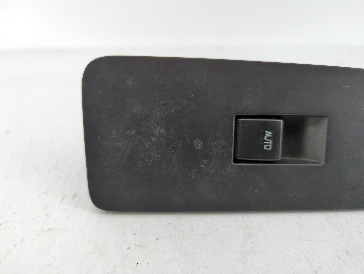 2009 Ford Focus Passenger Right Power Window Switch - Oemusedautoparts1.com