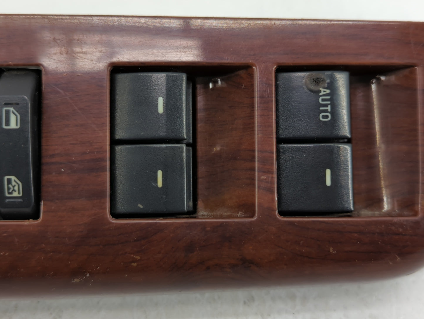 2008-2011 Ford Focus Master Power Window Switch Replacement Driver Side Left P/N:8E5T-14540-AAW 8S4T-14540-ABW Fits OEM Used