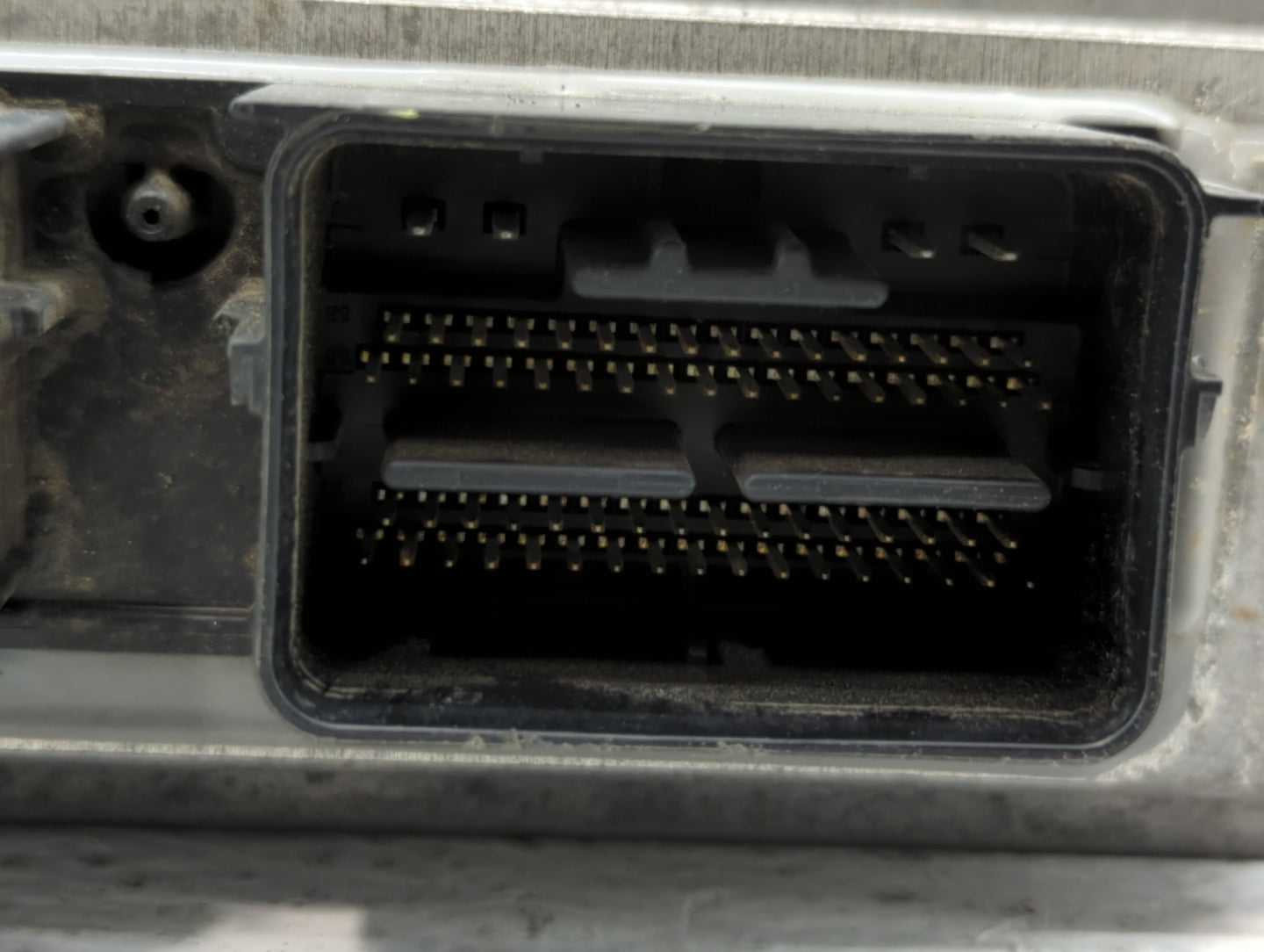 2008-2011 Ford Focus PCM Engine Control Computer ECU ECM PCU OEM P/N:8S4A-12A650-AJA 8S4A-12A650-ARC Fits Fits 2008 2009 201