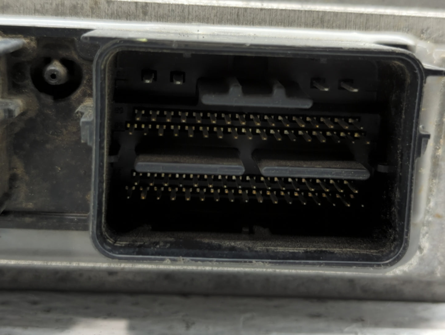 2008-2011 Ford Focus PCM Engine Control Computer ECU ECM PCU OEM P/N:8S4A-12A650-AJA 8S4A-12A650-ARC Fits Fits 2008 2009 201