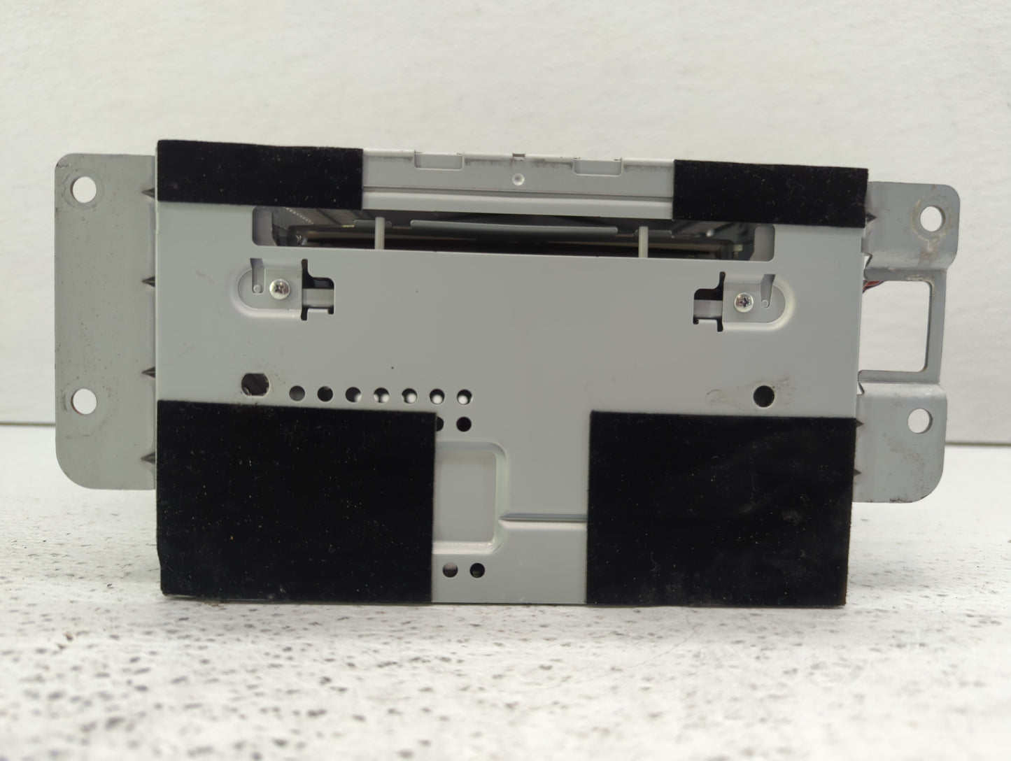 2009-2011 Ford Focus Radio AM FM Cd Player Receiver Replacement P/N:9S4T-19C157-AE Fits Fits 2009 2010 2011 OEM Used Auto Pa