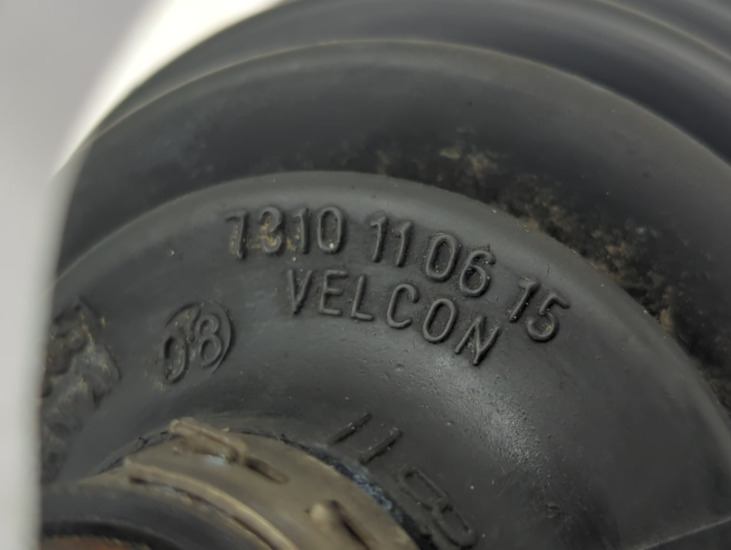 2006-2011 Ford Focus Axle Shaft Front Driver Cv C/v - Oemusedautoparts1.com