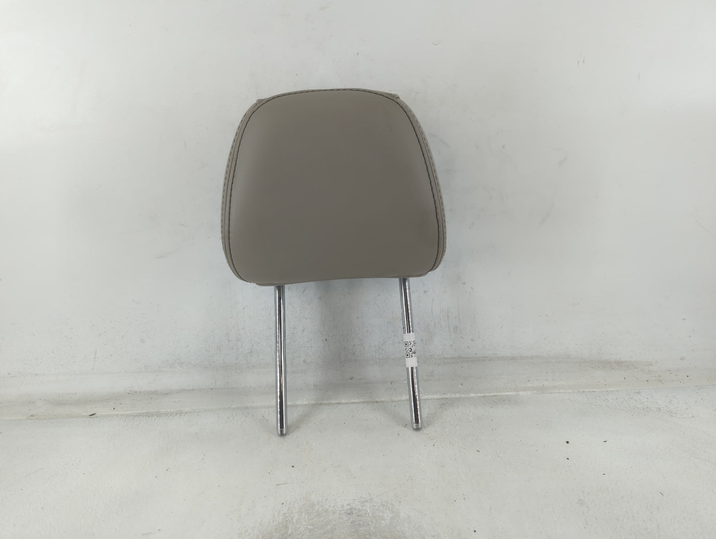 2009 Ford Focus Headrest Head Rest Front Driver Passenger Seat Fits OEM Used Auto Parts - Oemusedautoparts1.com