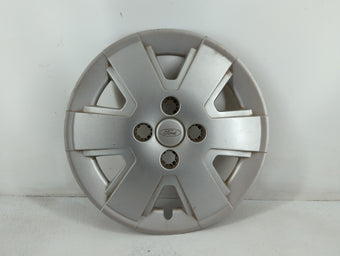 compare product 2009 Ford Focus All OEM Wheel Hub Cap