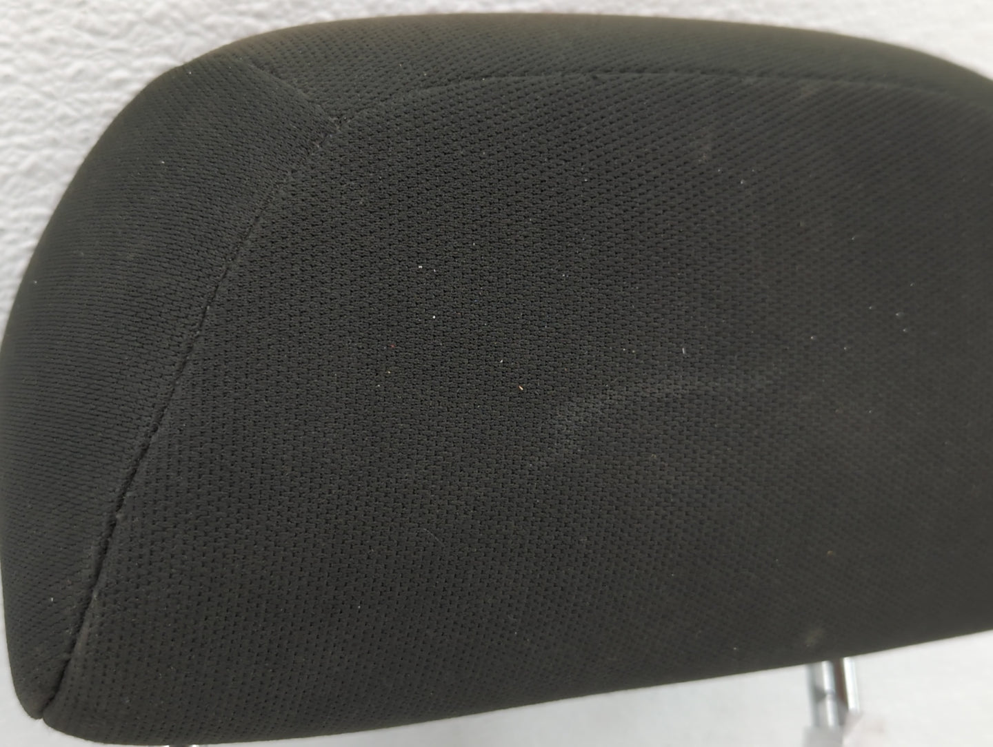 2008-2010 Ford Focus Headrest Head Rest Front Driver Passenger Seat Fits Fits 2008 2009 2010 OEM Used Auto Parts - Oemusedau