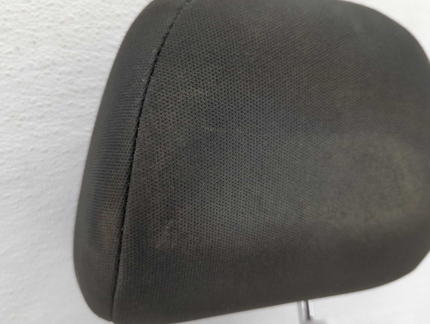 2008-2009 Ford Focus Headrest Head Rest Front Driver Passenger Seat Fits Fits 2008 2009 OEM Used Auto Parts - Oemusedautopar