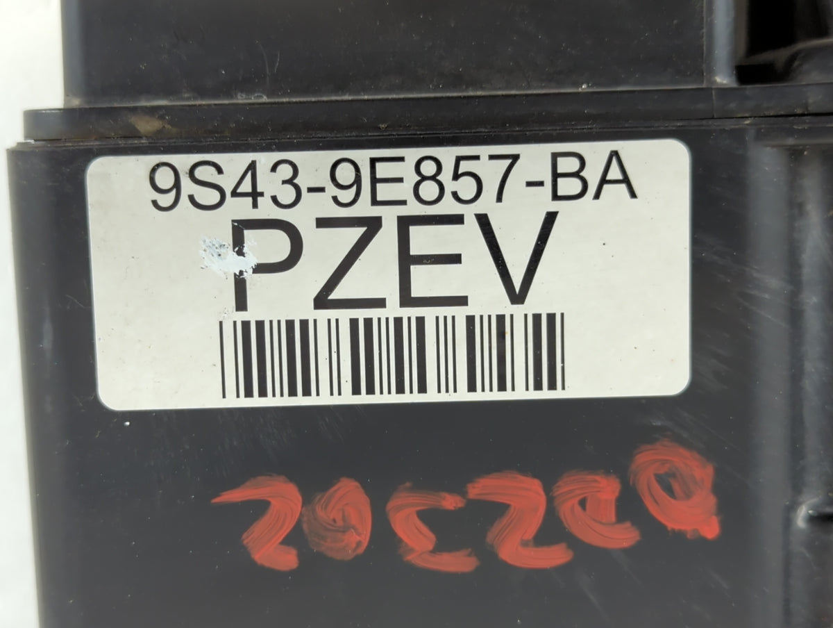2009 Ford Focus Fuel Vapor Charcoal Canister 732554 - Oemusedautoparts1.com