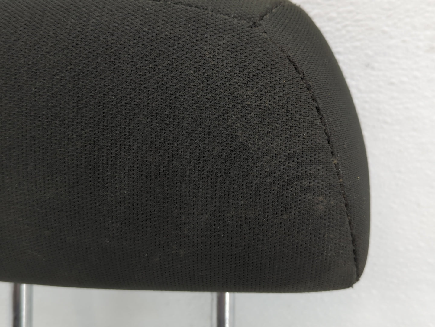 2008-2009 Ford Focus Headrest Head Rest Front Driver Passenger Seat Fits Fits 2008 2009 OEM Used Auto Parts - Oemusedautopar