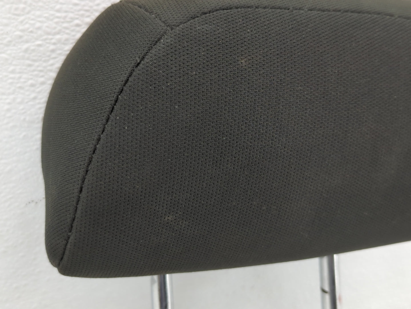 2008-2009 Ford Focus Headrest Head Rest Front Driver Passenger Seat Fits Fits 2008 2009 OEM Used Auto Parts - Oemusedautopar