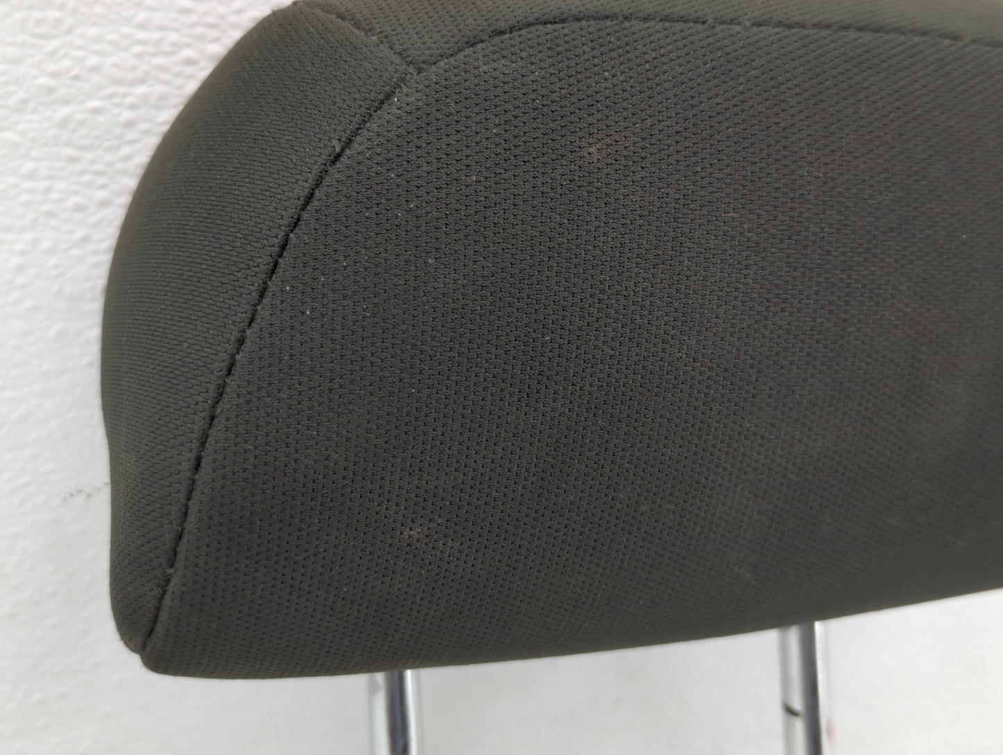 2008-2009 Ford Focus Headrest Head Rest Front Driver Passenger Seat Fits Fits 2008 2009 OEM Used Auto Parts - Oemusedautopar