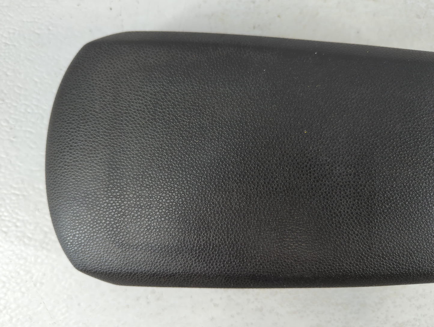 2008-2011 Ford Focus Center Console Armrest Cover Lid Fits Fits 2008 2009 2010 2011 OEM Used Auto Parts - Oemusedautoparts1.