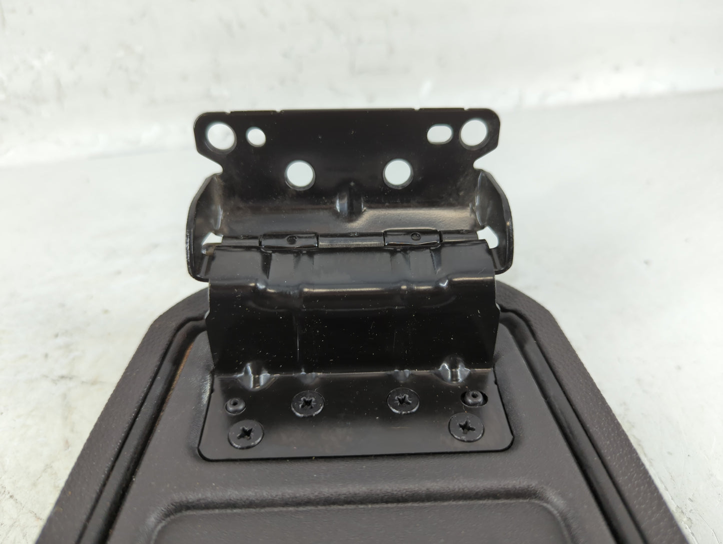 2008-2011 Ford Focus Center Console Armrest Cover Lid Fits Fits 2008 2009 2010 2011 OEM Used Auto Parts - Oemusedautoparts1.