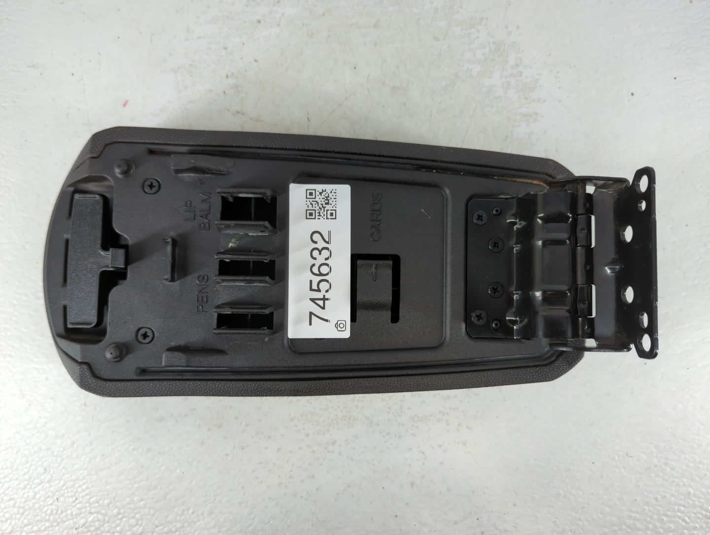2008-2011 Ford Focus Center Console Armrest Cover Lid Fits Fits 2008 2009 2010 2011 OEM Used Auto Parts - Oemusedautoparts1.