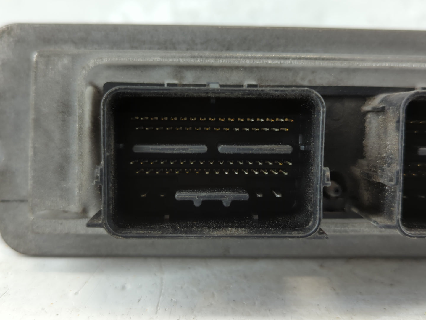 2006-2009 Ford Focus PCM Engine Control Computer ECU ECM PCU OEM P/N:8S4A-12A650-ARC 8S4A-CA Fits Fits 2006 2007 2008 2009 O